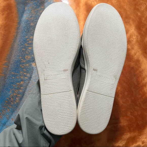 Vince Camuto Celiste Slip on green sneakers washable size 9.5 - Picture 4 of 8